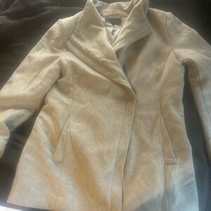 Harve Bernard Women’s Light Gray Wool-Blend Coat - Modern Asymmetrical Collar